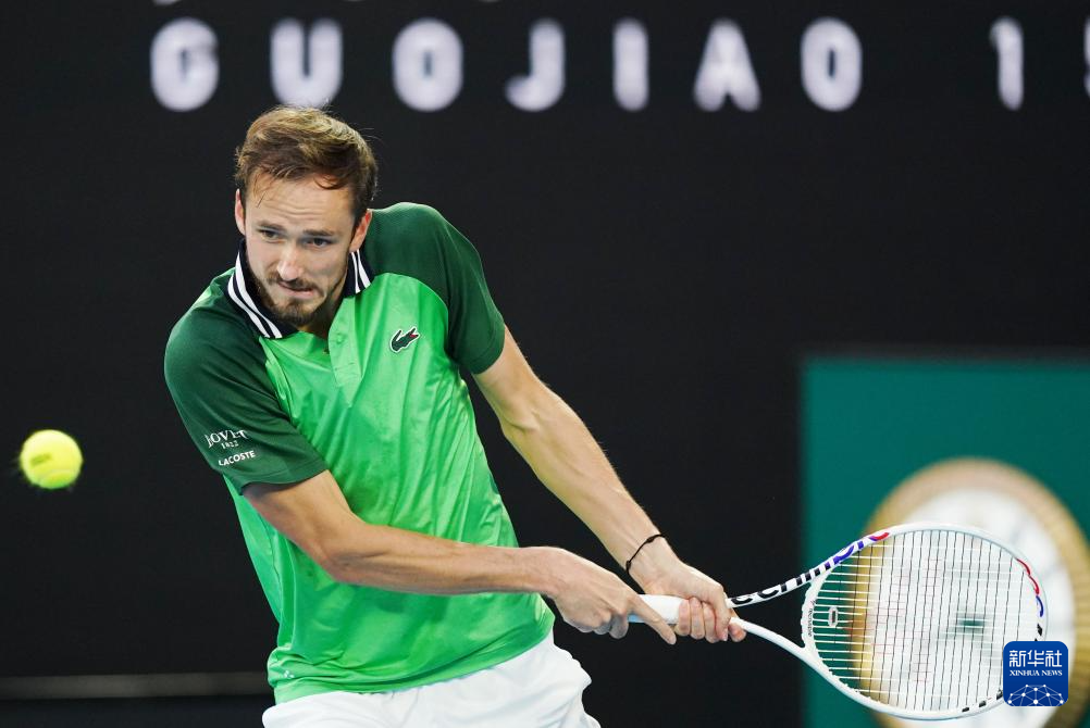 她的表现尤 她的表现尤