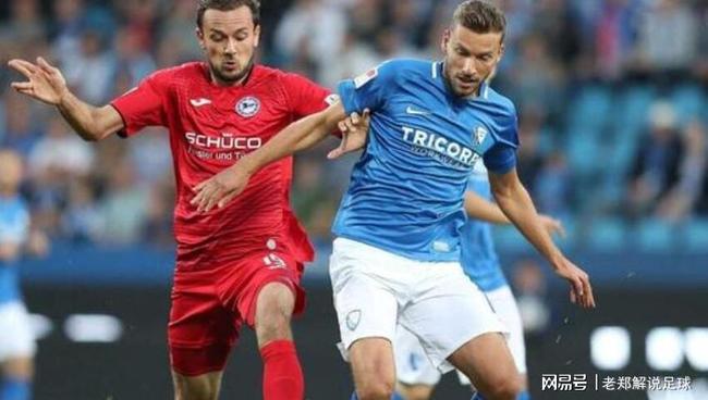 半步守退 半步守退