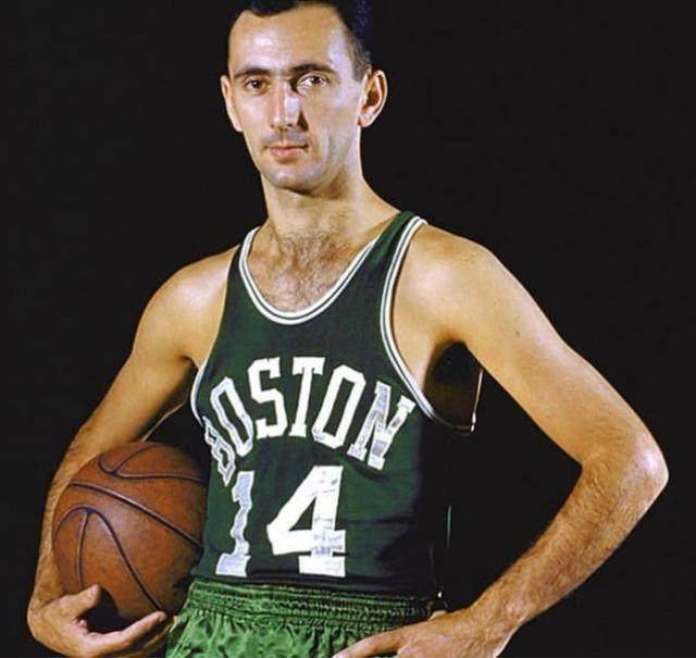 汇总假面骑士TV中能与主角同时出现的主角不同个体，你知道哪些？