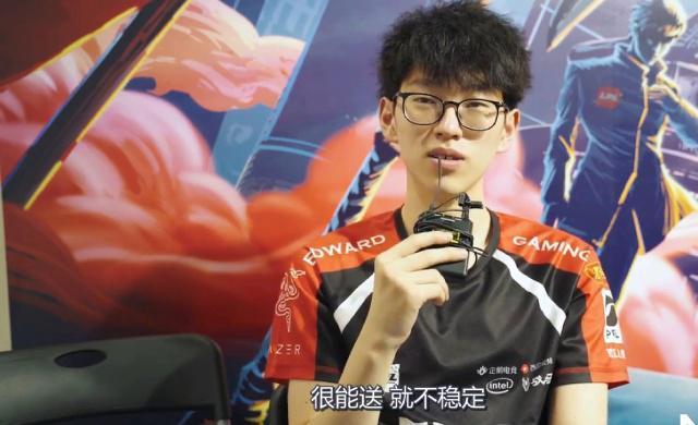 [中超]明天右路传中 莱昂纳多抽射破门