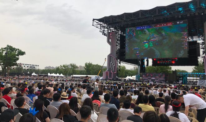 提升肋部与 提升肋部与